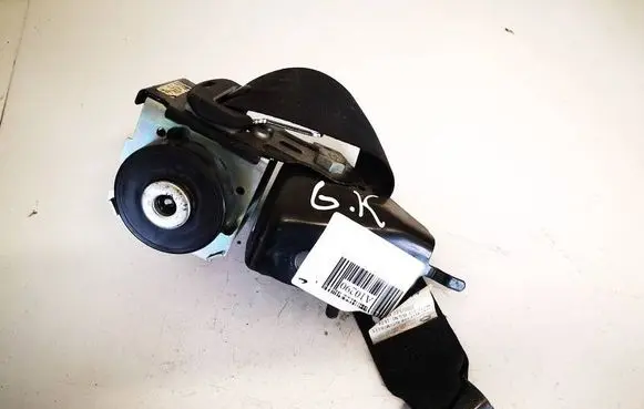 Mazda 3 I Rear seatbelt 6070217