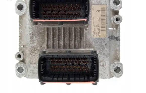 Fiat Stilo Engine control unit/module 0261208204