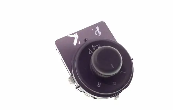Opel Astra J Wing mirror switch 13271833