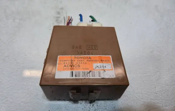 Lexus GS 250 350 300H 450H Hand brake control module 8905030030