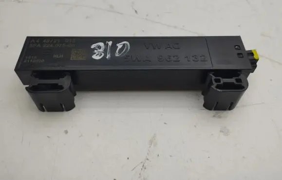 Skoda Octavia Mk4 Keyless system antenna 5FA22407500