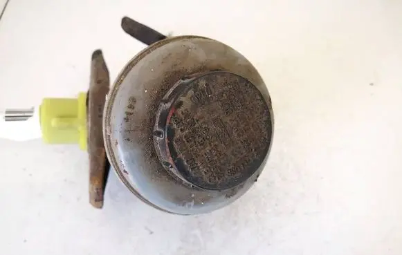 Brake fluid reservoir