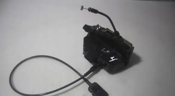 Renault Scenic II - Grand scenic II Front door lock