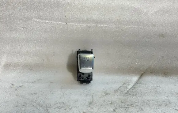 Mercedes-Benz C W205 Hand parking brake switch A2059056603 7354Q2 HW130900