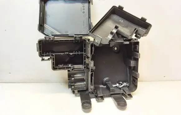Nissan Qashqai Fuse box set
