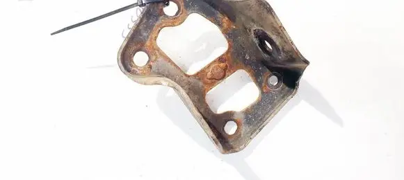 Chevrolet Aveo Bracket in trunk/boot 