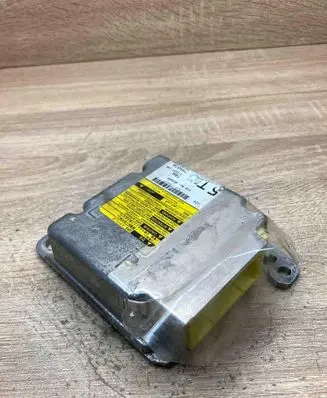 Toyota Auris 150 Airbag control unit/module 8917002560 215537106