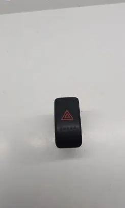 Honda CR-V Hazard light switch M19620