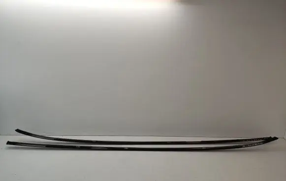 Roof trim bar molding cover