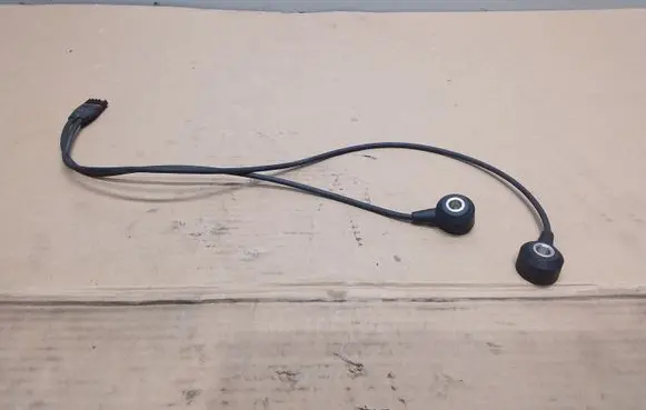 Detonation knock sensor