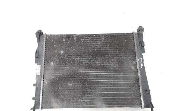 Renault Twingo II Coolant radiator 8200369307