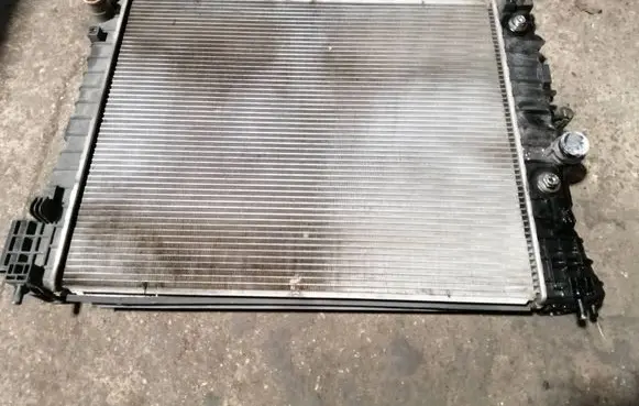 Buick Encore I Coolant radiator 95298552