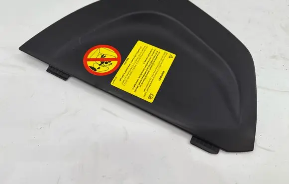 Dashboard side end trim