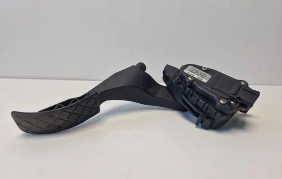 Volkswagen New Beetle Accelerator throttle pedal 1J1721503H