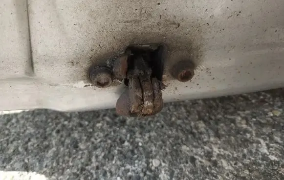 Fiat Punto (188) Front door check strap stopper 