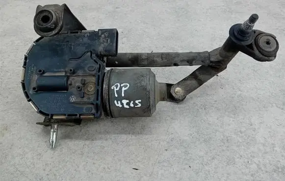 Volkswagen Touran I Front wiper linkage 1T0955120C