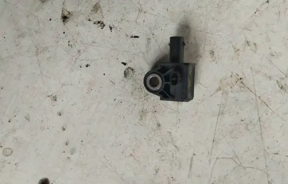 Volkswagen Touran III Airbag deployment crash/impact sensor 5Q0959659
