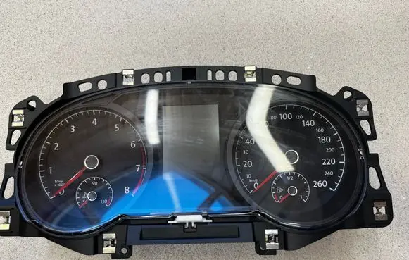 Volkswagen Golf VII Speedometer (instrument cluster) 5G1920740B 1655030052