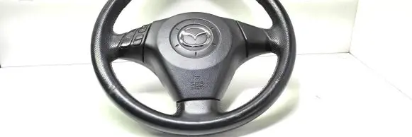 Mazda 3 I Steering wheel