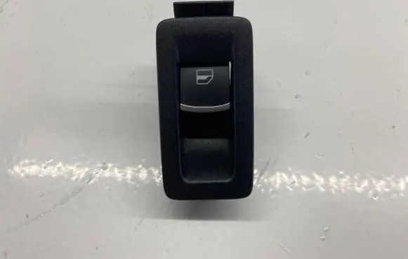 Volkswagen Touran II Electric window control switch 1f0959527