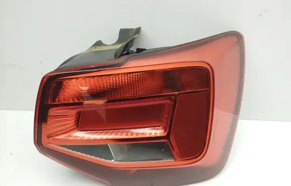 Audi Q2 - Rear/tail lights 81A945070A