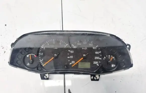 Ford Focus Speedometer (instrument cluster) 98AP10841BC