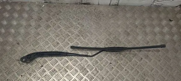 Ram 1500 DT Front wiper blade arm D68338925AB