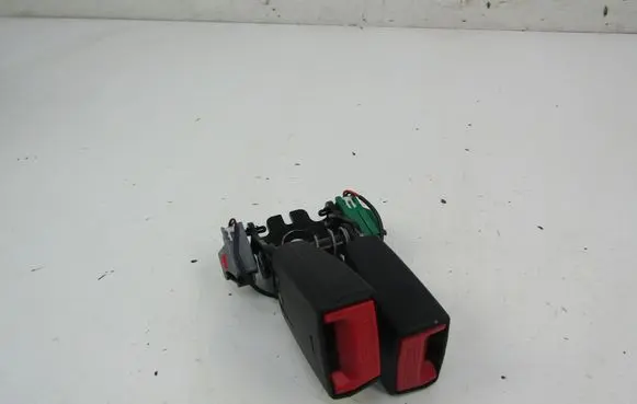 Chevrolet Meriva Rear seatbelt buckle J9D3613K21AB
