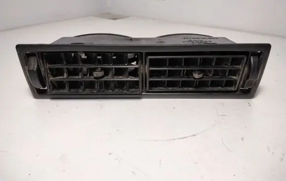 Volkswagen Transporter - Caravelle T4 Dash center air vent grill 591819709A 191819703