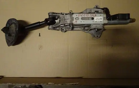 Mercedes-Benz V Class W447 Steering wheel axle A4474620020 15290007461