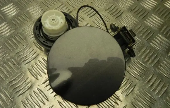 Jeep Grand Cherokee (WK) Fuel tank cap T183