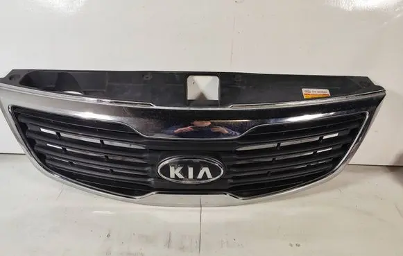 KIA Sportage Front bumper upper radiator grill 863523W000