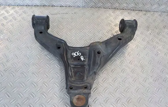 Mercedes-Benz Sprinter W906 Front lower control arm/wishbone
