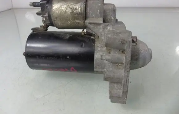 Mini One - Cooper Coupe R56 Starter motor 0001138006