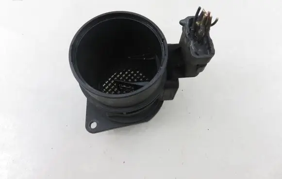 Renault Scenic I Mass air flow meter 5WK9620