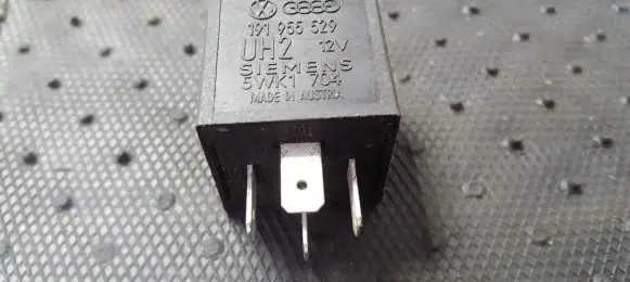 Volkswagen Golf II Other relay 191955529 5WK1704
