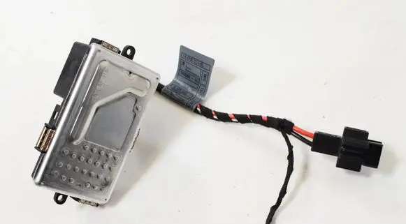 BMW 5 F10 F11 Heater blower motor/fan resistor 9355981