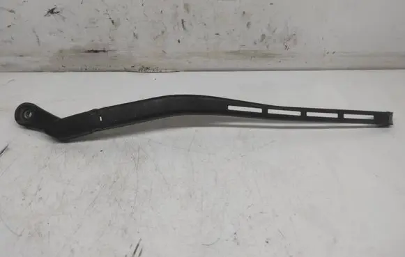 Audi A4 S4 B7 8E 8H Front wiper blade arm 8E1955408C