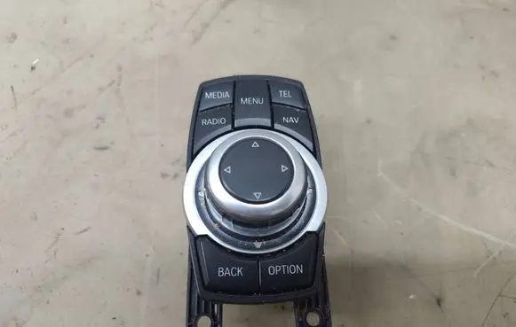 BMW 2 F45 Head unit multimedia control 9286699 19226310 901209480005