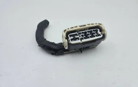 Lexus GS 300 350 430 450H Headlight/headlamp wiring loom/harness 11893