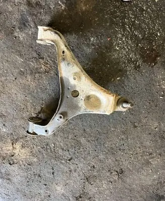 Mercedes-Benz Sprinter W906 Front lower control arm/wishbone