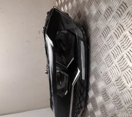 Volkswagen Polo VI Headlight/headlamp 2G2941005