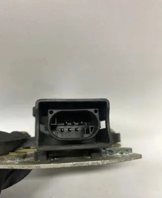 Mercedes-Benz E W210 ESP acceleration yaw rate sensor 0265005230