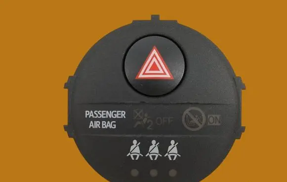 Toyota Yaris Other switches/knobs/shifts 839500D050A