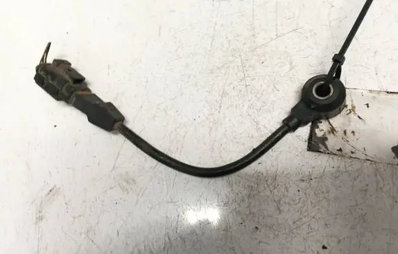 Volkswagen Polo Detonation knock sensor 06a905377d