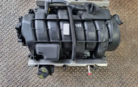 Dodge Durango III Intake manifold 05146665AB 05281571AA