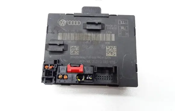 Audi A5 Door control unit/module 8T0959795F