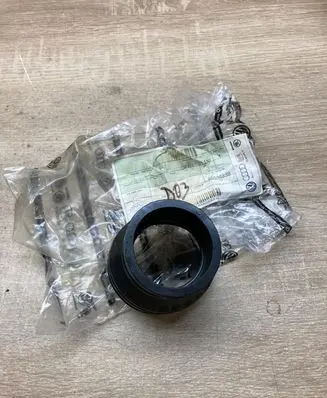 Volkswagen PASSAT B6 Air intake duct part 1K0129627B