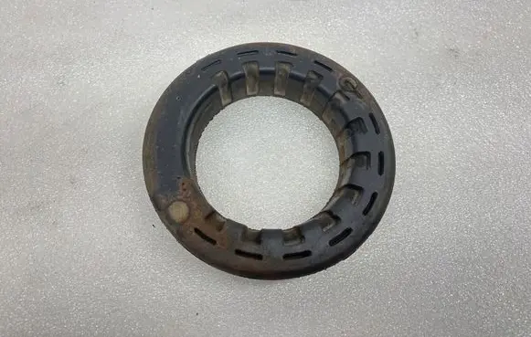 Opel Frontera B Rear coil spring rubber mount 97179436