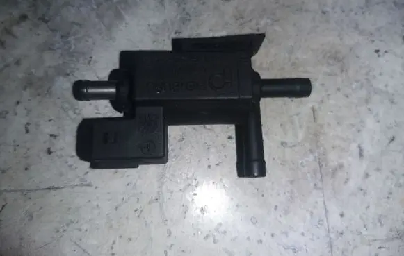 Opel Insignia A Turbo solenoid valve 12787706